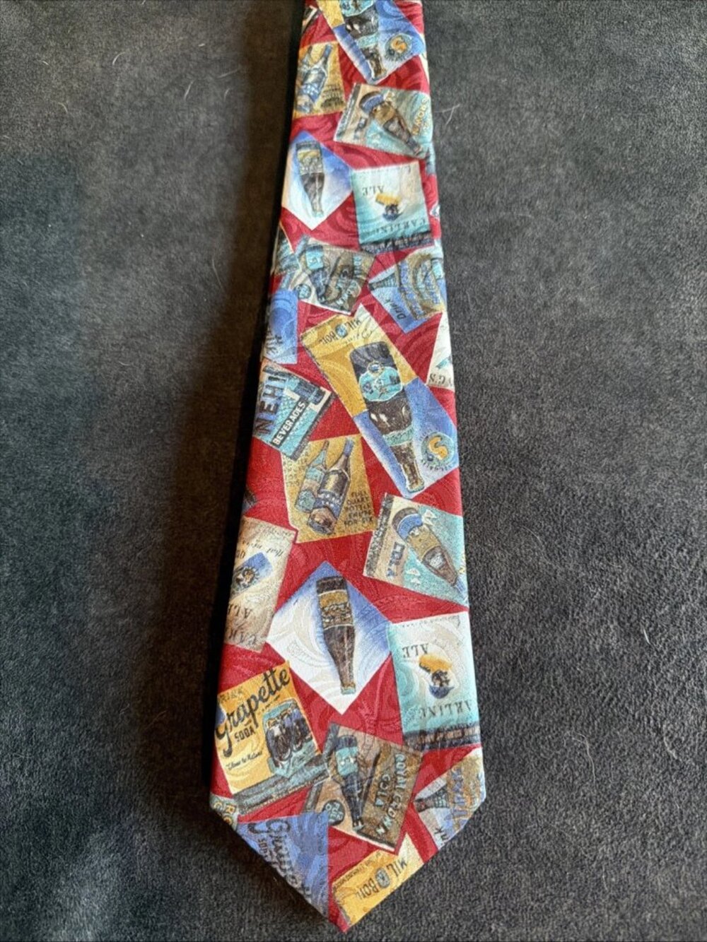 VTG ESSEX ROW Novelty Tie - Nehi Soda, Grapette Soda, Carling Beer, Royal Crown
